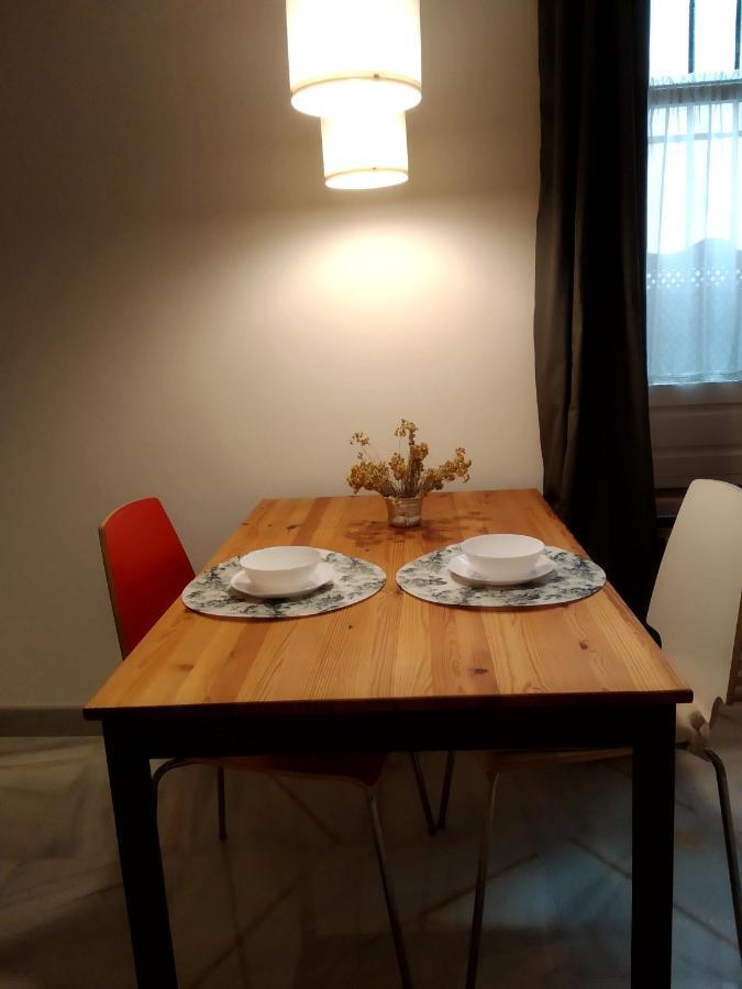 Apartamento "Detras De La Palma" Seville Exterior photo