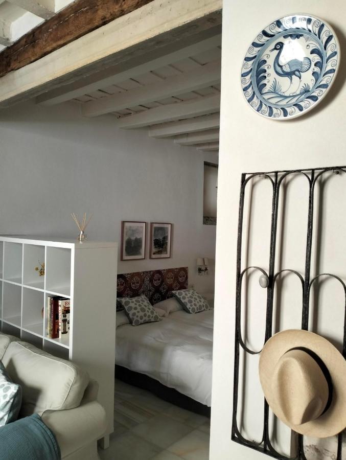 Apartamento "Detras De La Palma" Seville Exterior photo